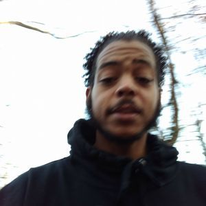 Meet your Posher, Reyes